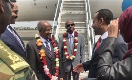 La visita "storica", delegazione eritrea ad Addis Abeba per pace con Etiopia