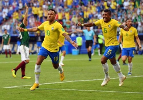Brasile-Messico 2-0, sudamericani ai quarti