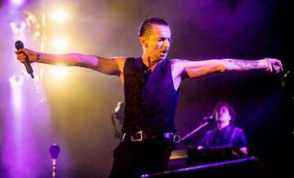 I Depeche mode infiammano i fan al festival des Vieilles Charrues