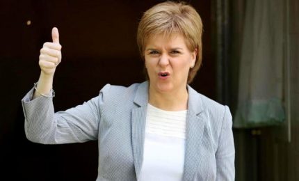 La premier scozzese Nicola Sturgeon si dimette a sorpresa