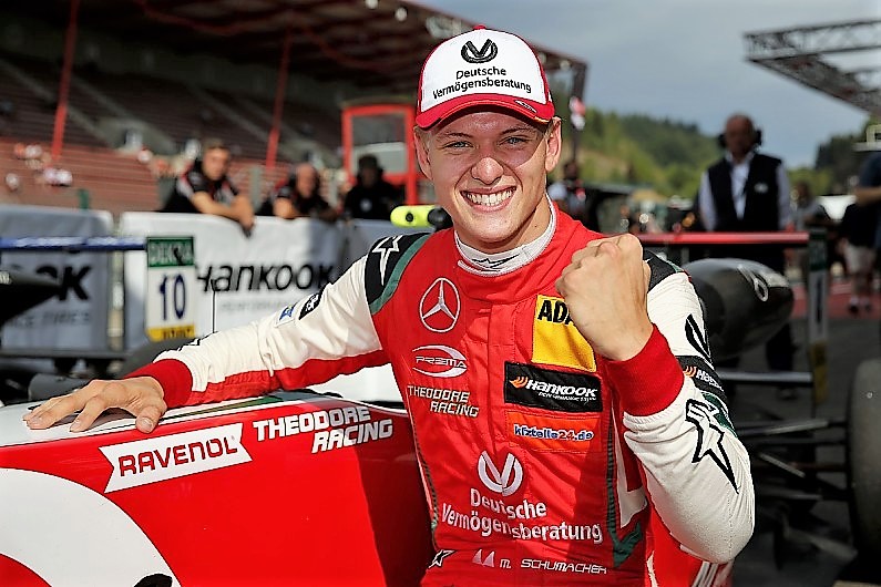 Mick Schumacher trionfa nella Formula3 a Spa