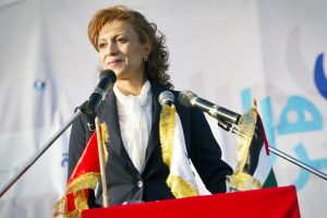 Souad Abderrahim è la prima sindaca di Tunisi