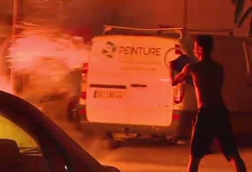 Terza notte di violenza a Nantes