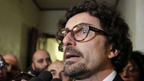 Toninelli: Benetton ha finanziato partiti, Pd mostri i conti