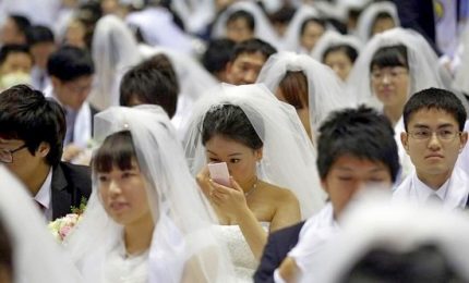 Nozze di massa in Corea del Sud, 4.000 coppie si sono dette sì