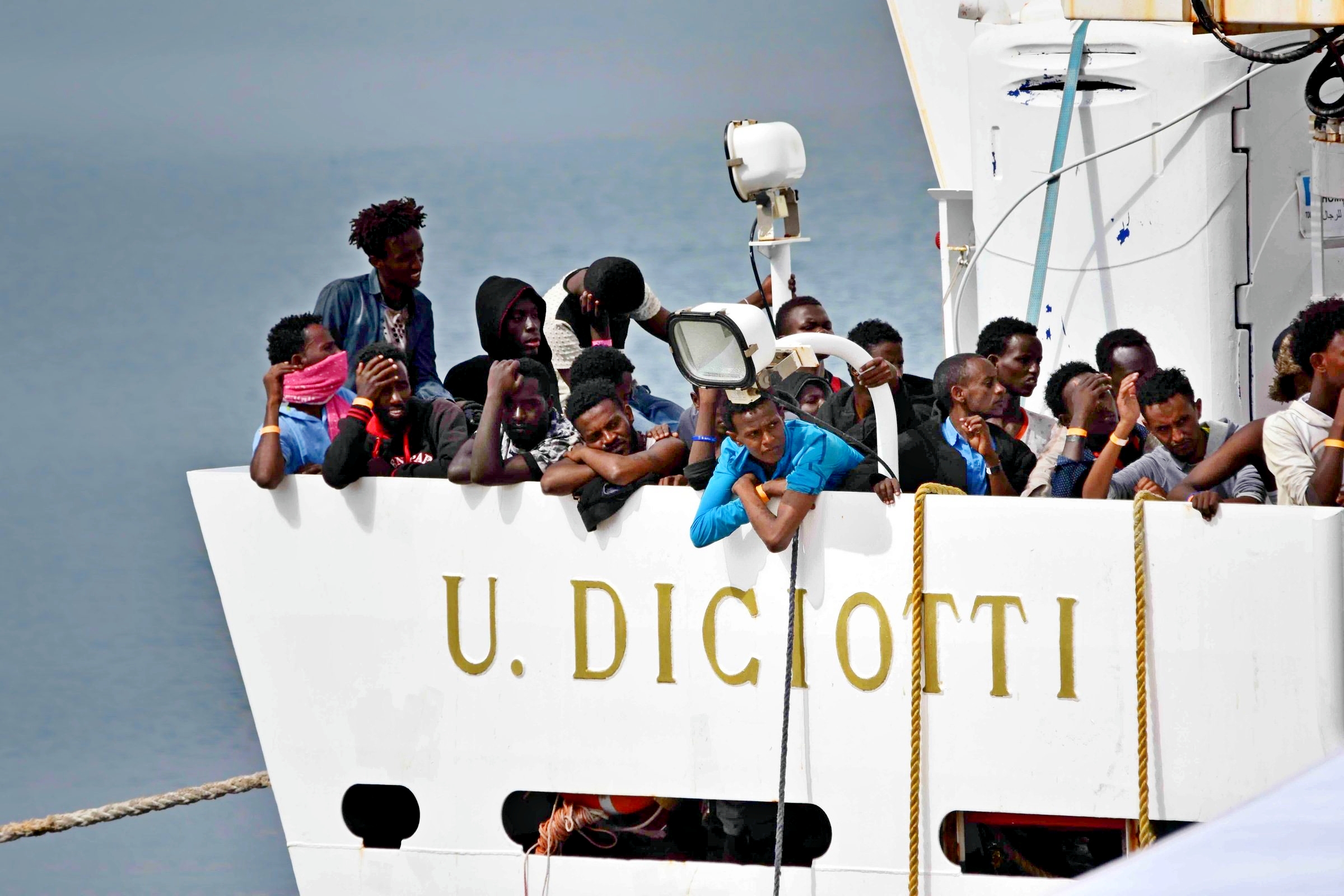 Nave Diciotti, la procura chiede archiviazione nei confronti di Salvini. Cosa è successo