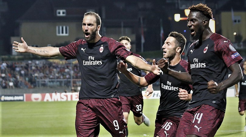 Milan parte al minimo, decide gol Higuain