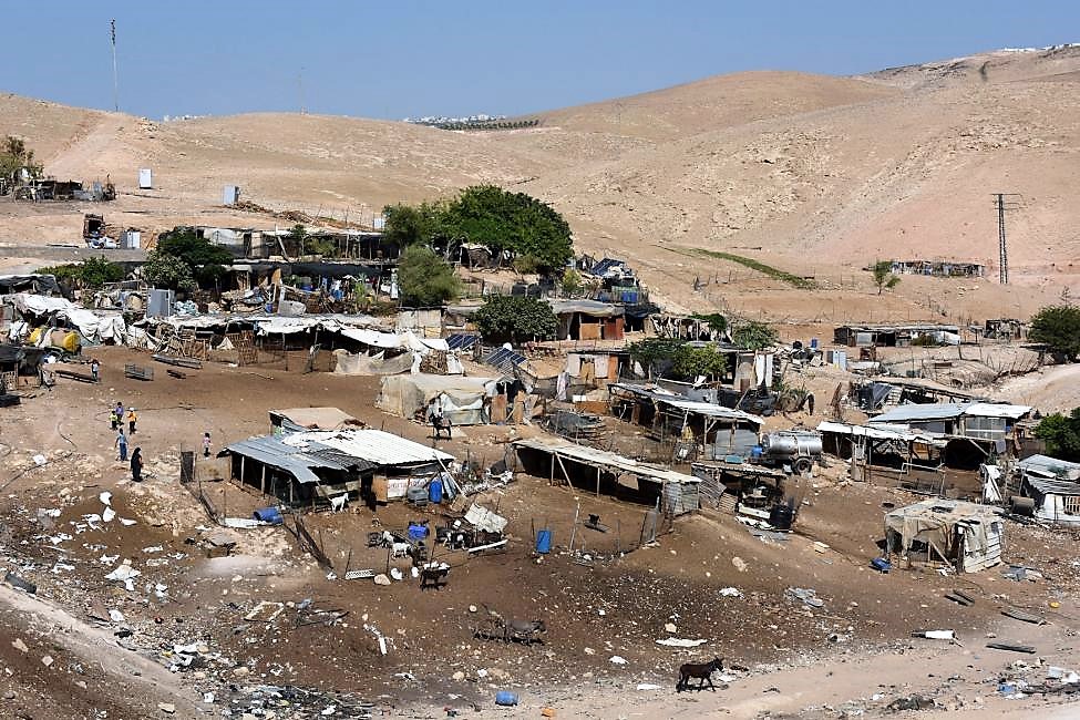 Appello 5 Paesi di cui Italia a Israele, non demolisca Khan al Ahmar
