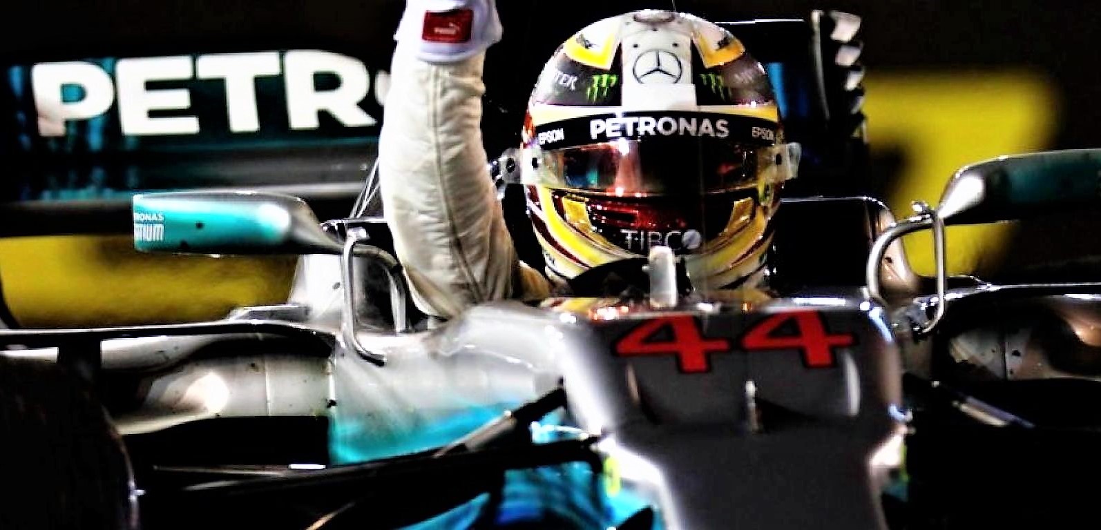 Vince Hamilton su Verstappen e Vettel: “Non so perché le Ferrari siano sparite”