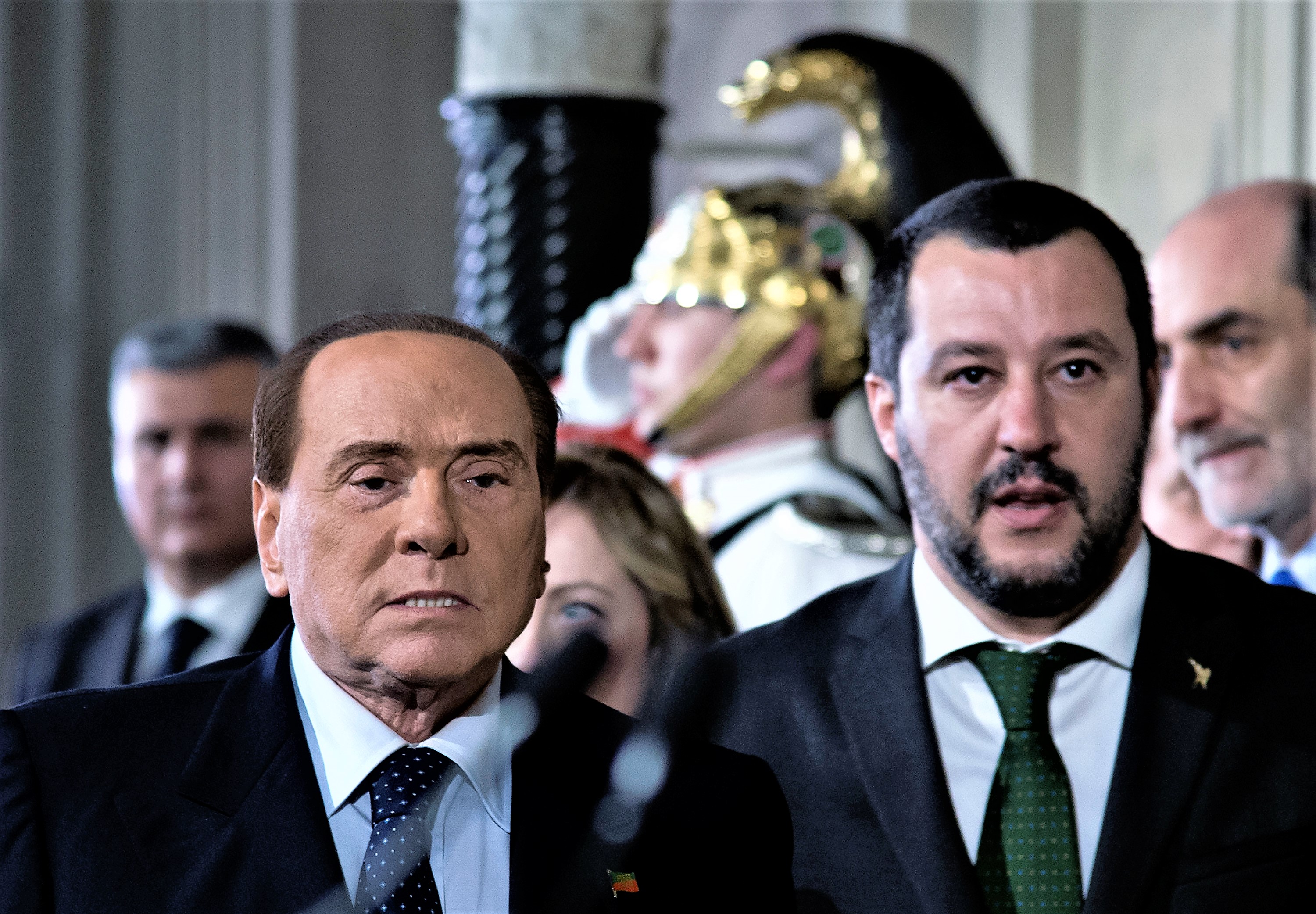 Salvini attende l’ok da Berlusconi su Foa, incontro a cena con partita ad Arcore