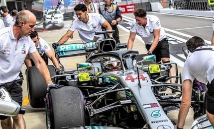 Doppietta Mercedes, Hamilton vince e va a +50: "Bottas mi ha fatto passare"