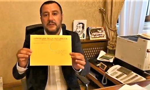 Salvini indagato attacca i giudici: “Io eletto loro no”. E Di Maio si smarca