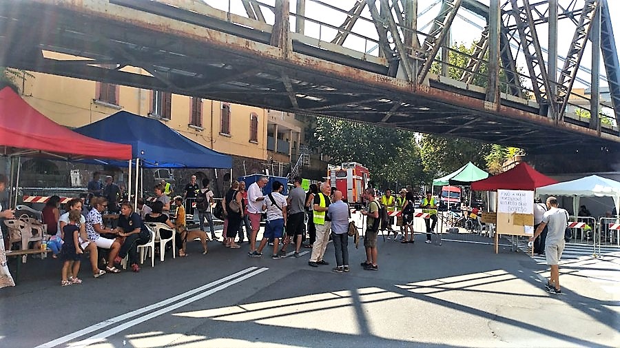 Crollo Ponte Morandi, l’attesa degli sfollati a un mese dalla tragedia