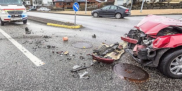 Monza, donna alla guida di un’auto investe e uccide due pedoni