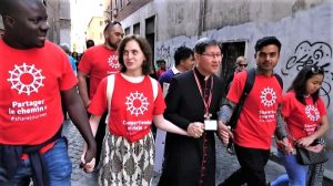 Roma pellegrinaggio simbolico coi migranti