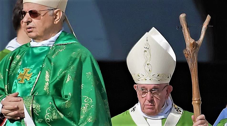 Vaticano: anche cattolici tra clienti di prostitute, è criminale
