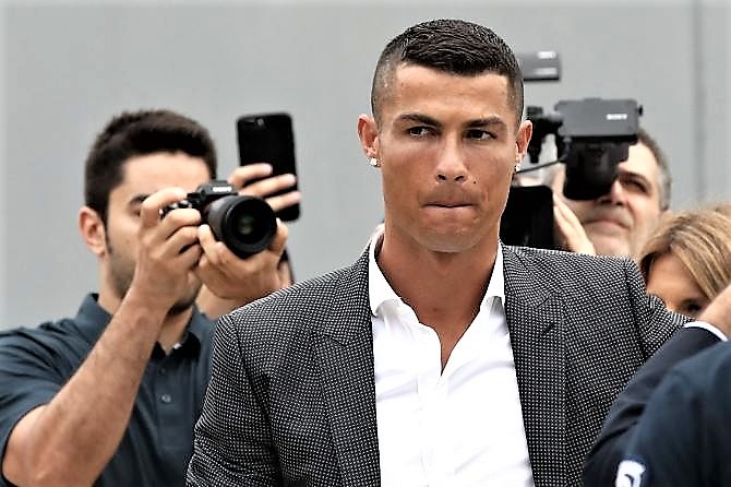 Ronaldo accusato di molestie da un’americana: “Abusò di me a Las Vegas”