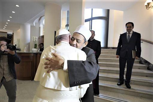 Il Papa ha incontrato il grande imam di Al-Azhar