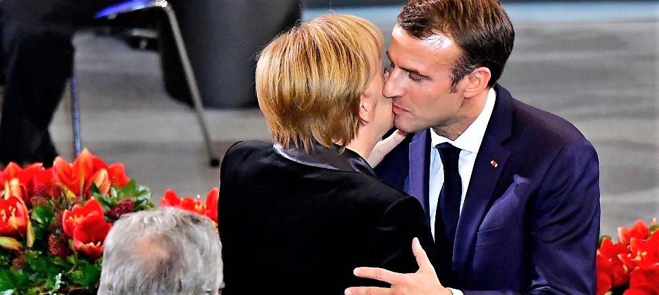 Macron e la Merkel ripartono dall’Ue pensando alle urne