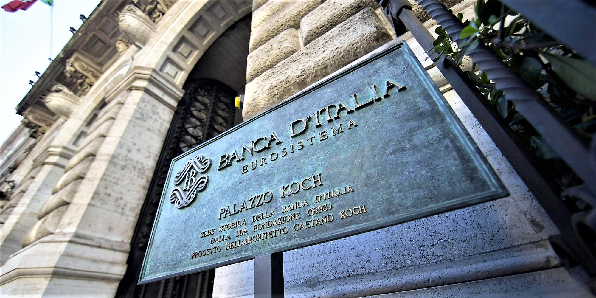 Bankitalia lancia l’allarme: “Italia rischio recessione, possibile aumento spread”