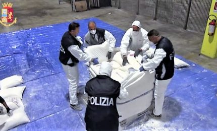 Sequestro record di eroina in container al porto di Genova