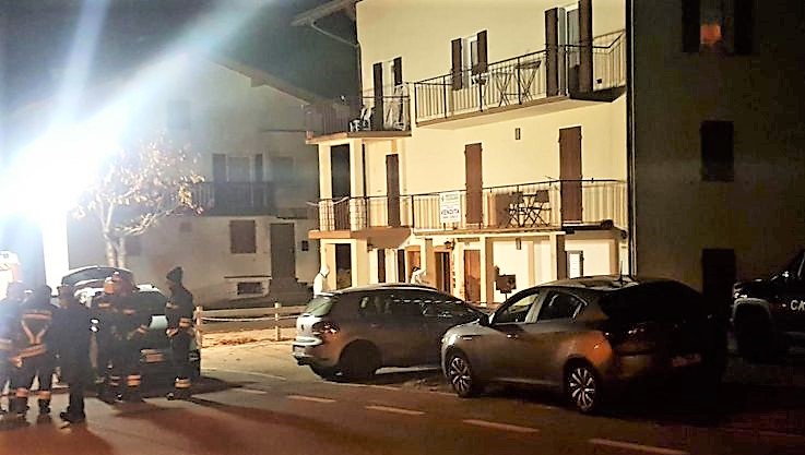 Spari in casa a Folgaria, 2 morti nel Trentino