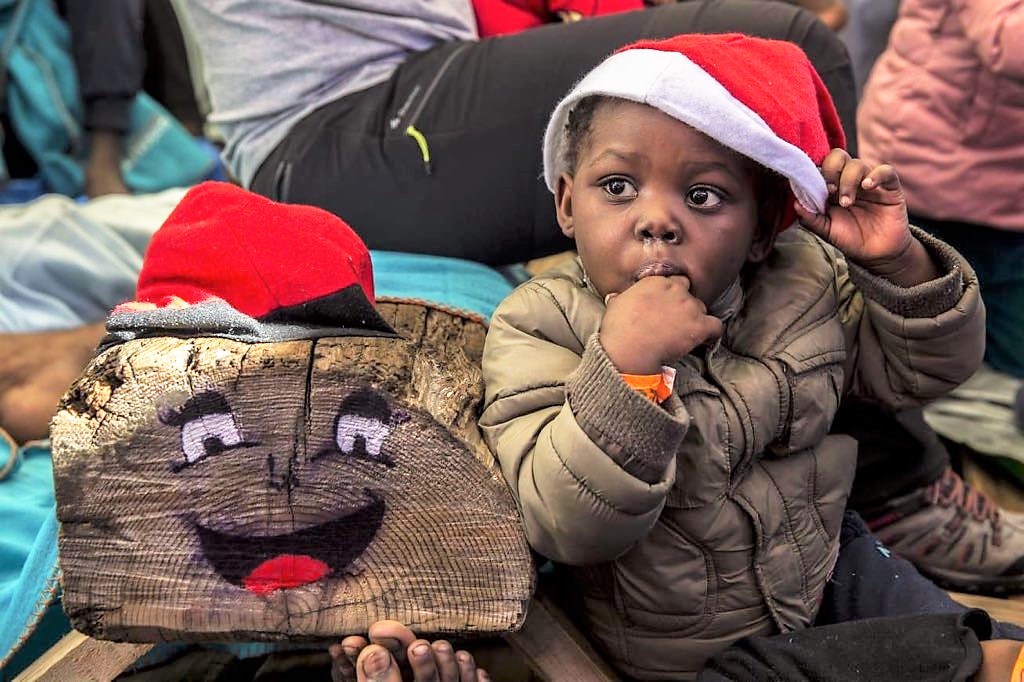 Natale in mare per Open Arms e oltre 300 migranti