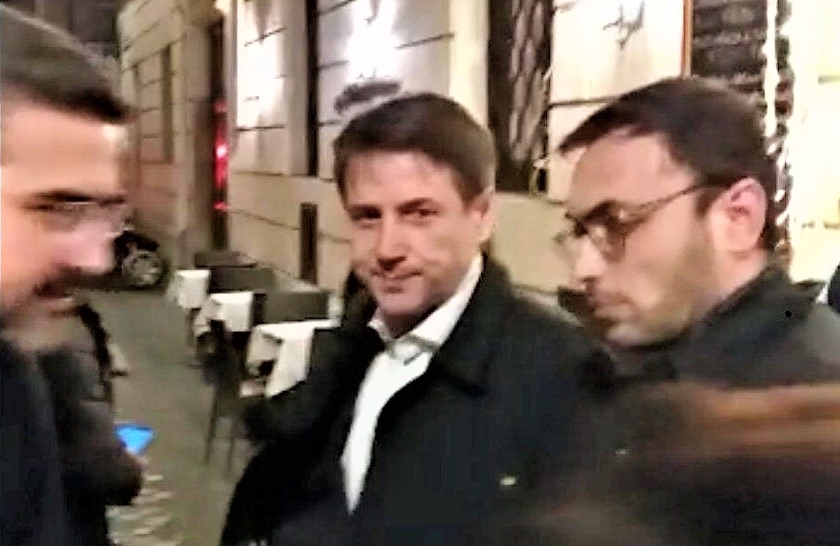 Cena con Conte, ma Di Maio e Salvini freddi sulla nuova manovra