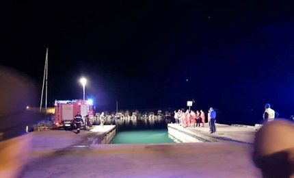 Trovato cadavere in auto in mare in provincia di Trieste