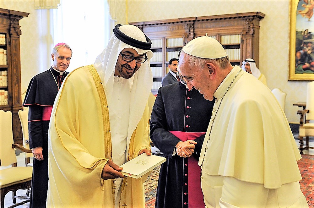 Pace e dialogo con islam, il primo Papa negli Emirati Arabi Uniti