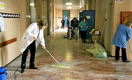 Dodicimila assunzioni per pulizie e sicurezza nella scuola