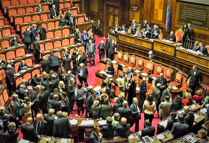 Dl Aiuti, Draghi alla prova del Senato. Resa dei conti nel Movimento 5 Stelle