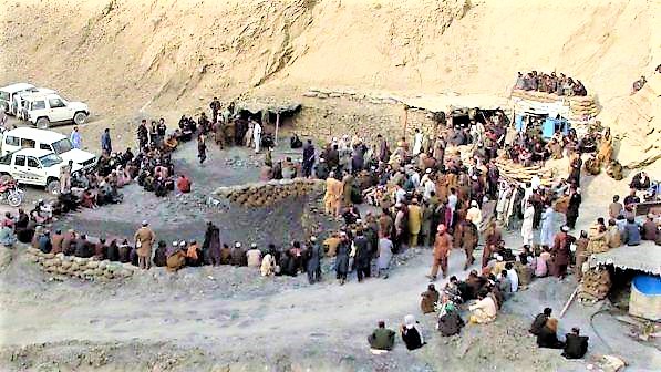 Crolla una miniera d’oro a Kohistan, almeno trenta morti