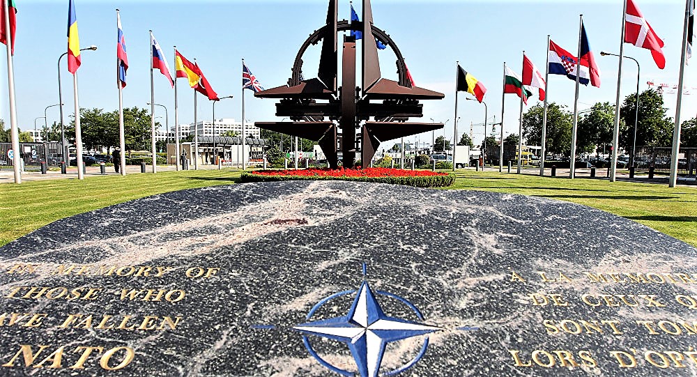 La Nato dice no alla guerra di Putin, ma prepara piano di difesa
