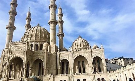 Baku modello di tolleranza, in moschea "preghiera dell'unità"