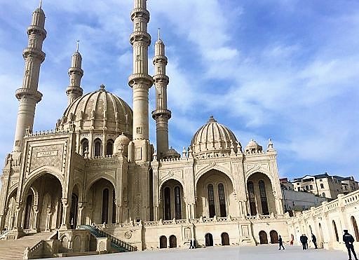 Baku modello di tolleranza, in moschea “preghiera dell’unità”
