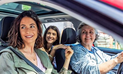 Le donne scelgono il carpooling: meno inquinamento, più socialità