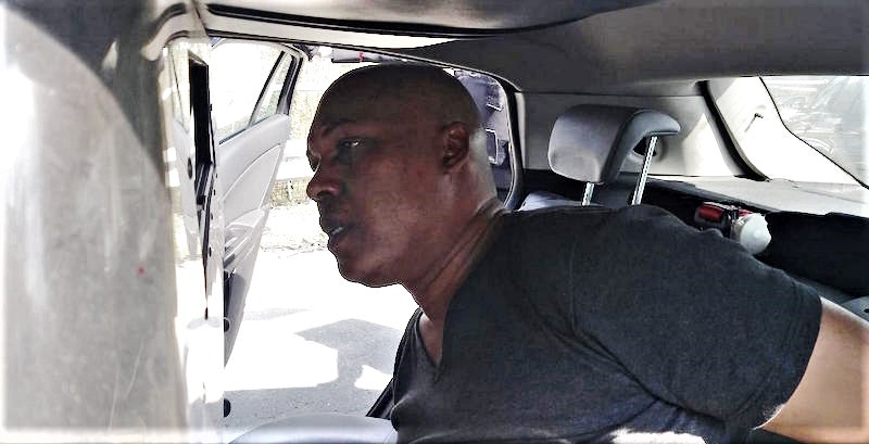 L’autista: “L’ho fatto per non far venire gli africani”. La drammatica telefonata di Adam: “Mamma, ci uccidono”