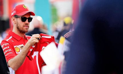 E' festa a Melbourne, Vettel: "Mia SF90 si chiama Lina"