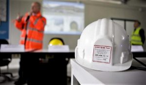 tav-casco-cantiere
