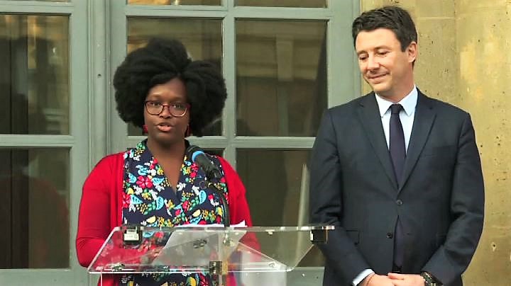 Francia, fedelissima di Macron nuova portavoce del governo