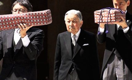 Abdica l'imperatore Akihito, finisce era Heisei. In carica il nuovo Tenno, Naruhito