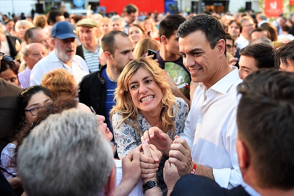 Spagna, socialisti primo partito ma è rebus governo. Dopo 44 anni la destra estrema al parlamento