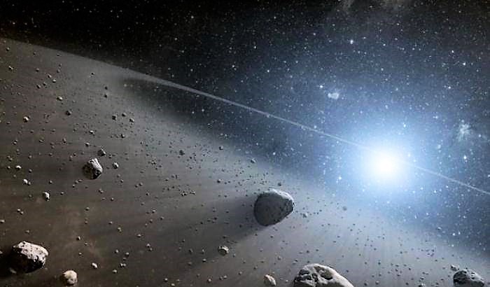 Gli asteroidi accendono il cielo di maggio