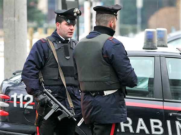 Attentati contro gli uffici postali, arrestato anarchico