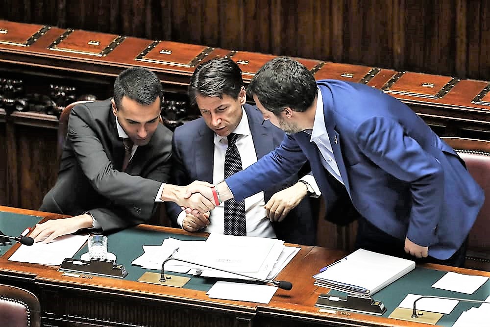 Prove di disgelo Salvini-Di Maio per nuova fase. Flat tax e Iva rinviati a settembre