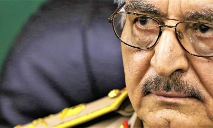 I libici delusi da generale Haftar, Emirati Arabi preparano "sostituto"