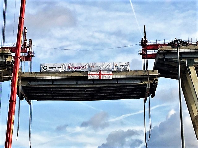 Ponte Genova: un palo a -46 metri, partita ricostruzione