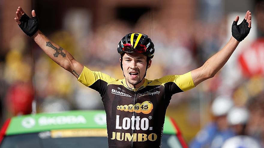 Locomotiva Roglic, si prende crono e leadership della Vuelta