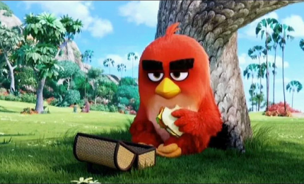 Invasione pennuti arrabbiati a Cannes per "Angry Birds 2"